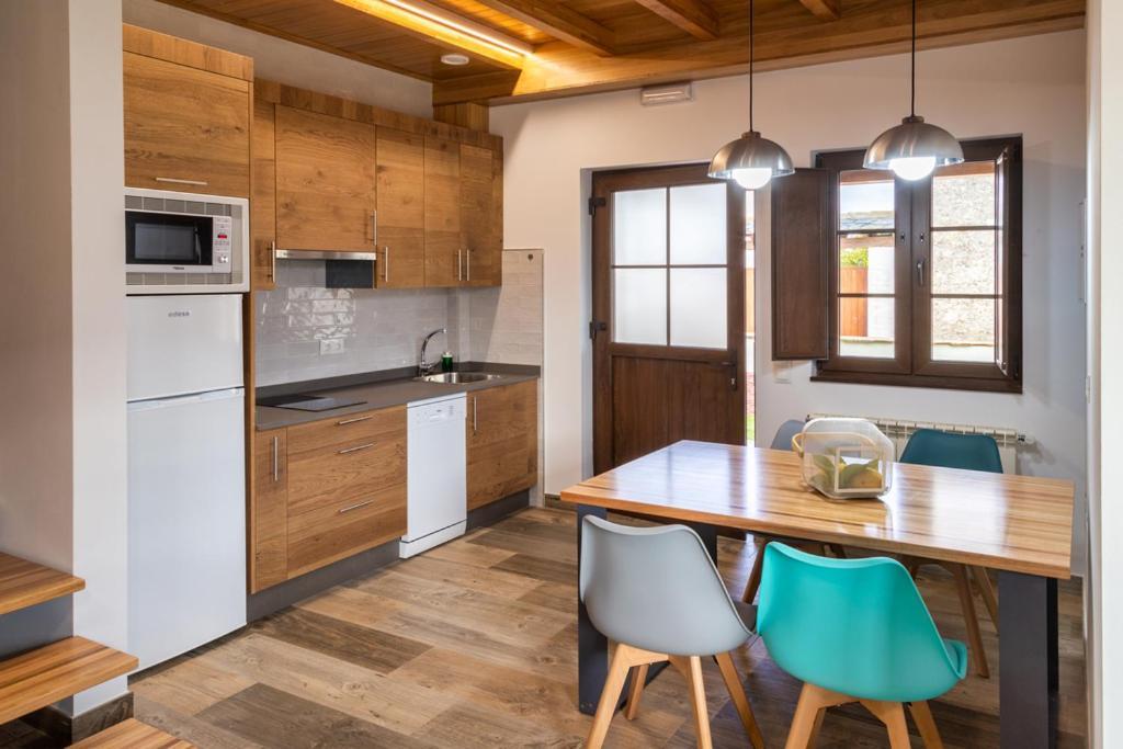 Apartamentos Rurales Lola Penarronda Кастрополь Экстерьер фото
