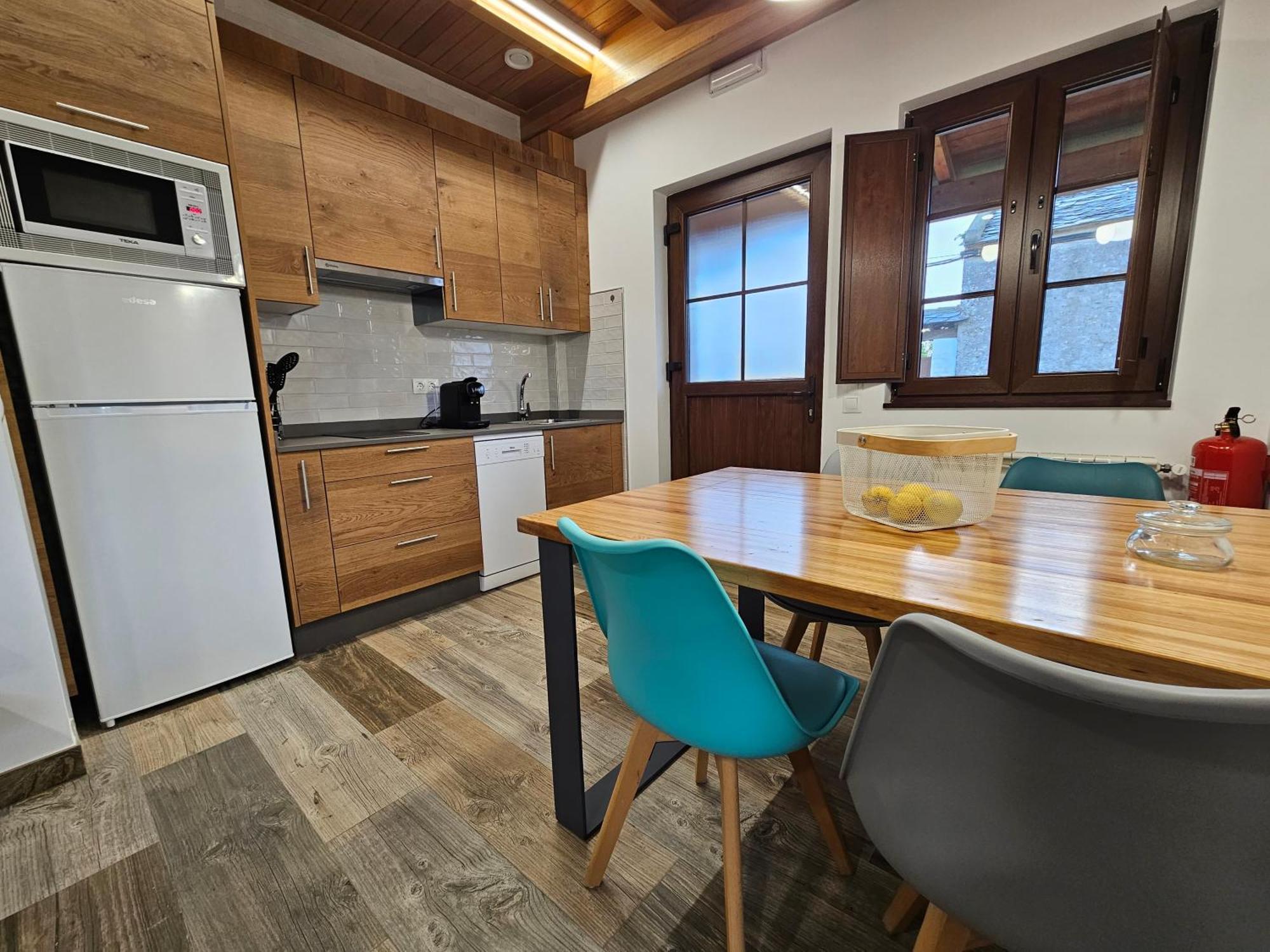 Apartamentos Rurales Lola Penarronda Кастрополь Экстерьер фото