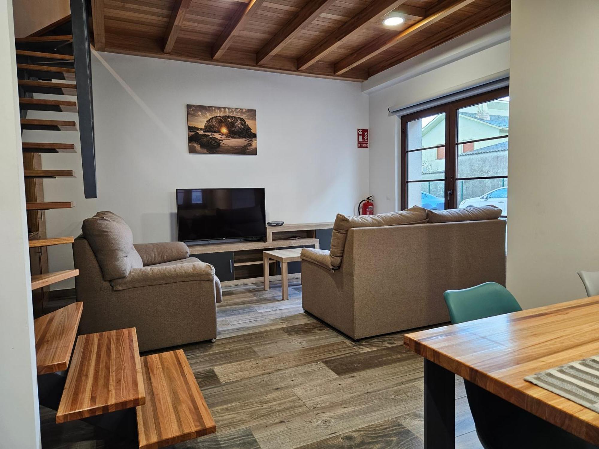 Apartamentos Rurales Lola Penarronda Кастрополь Экстерьер фото